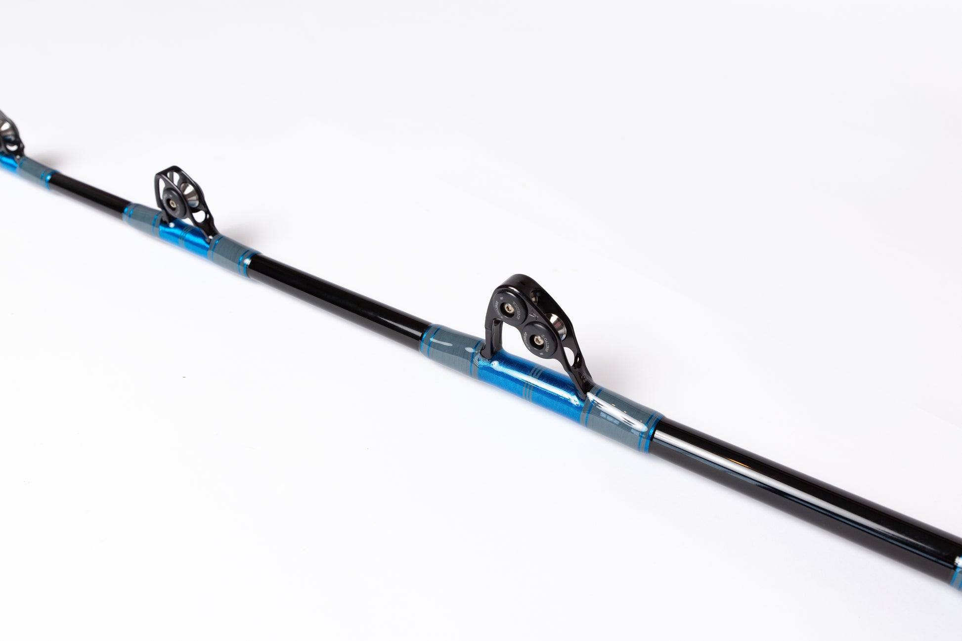 blue fin fishing pole Giant Bluefin Tuna/Marlin Live Bait Rod Check'n Bottom Outfitters LLC Bluefin Spinning Inshore Combo (BF902S/3160) by Hurricane Bluefin Best Tuna Fishing Rods